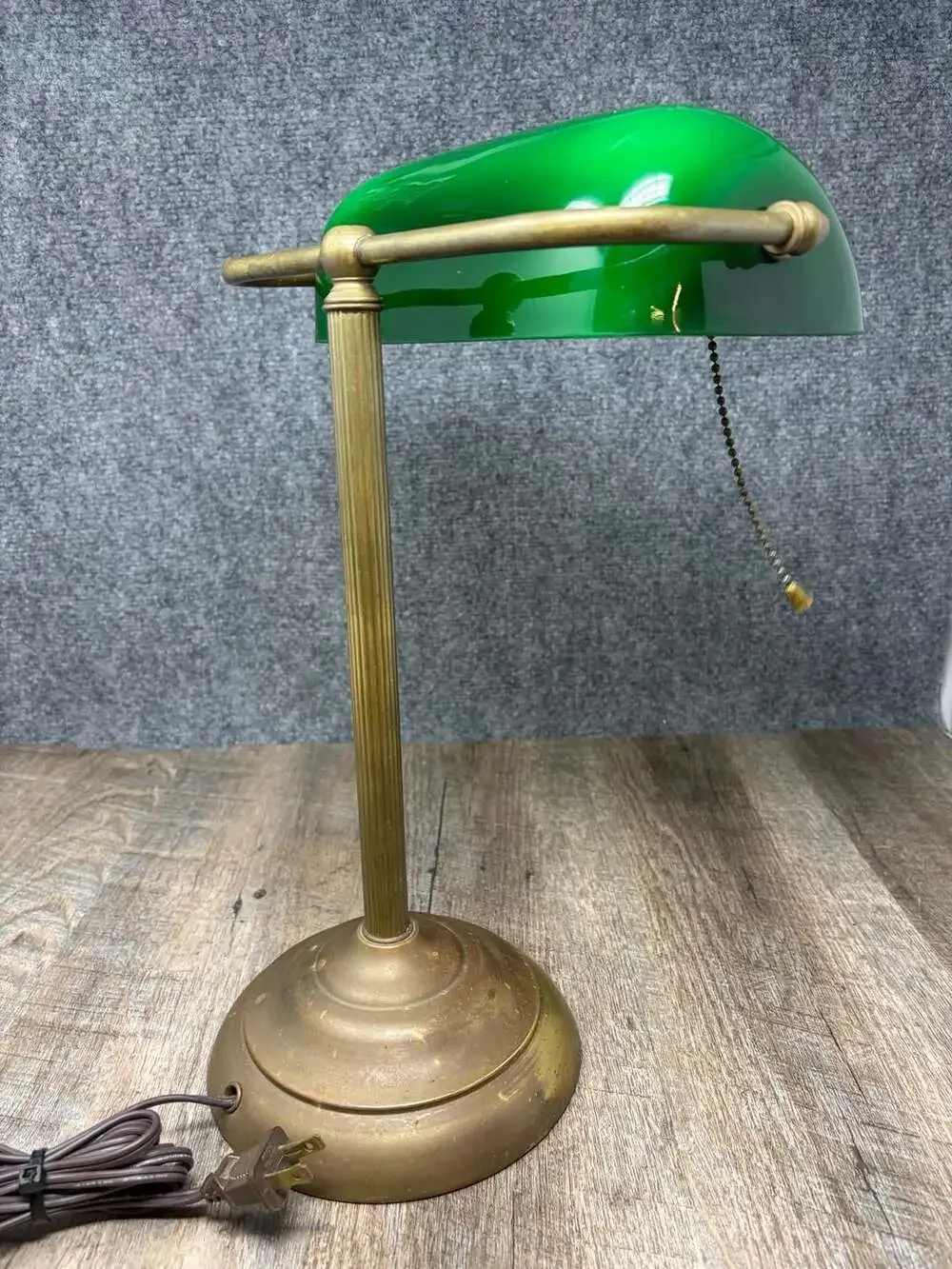 Vintage Bankers Desk Lamp with Emerald Green Glass Shade Brass Base & Pull Chain